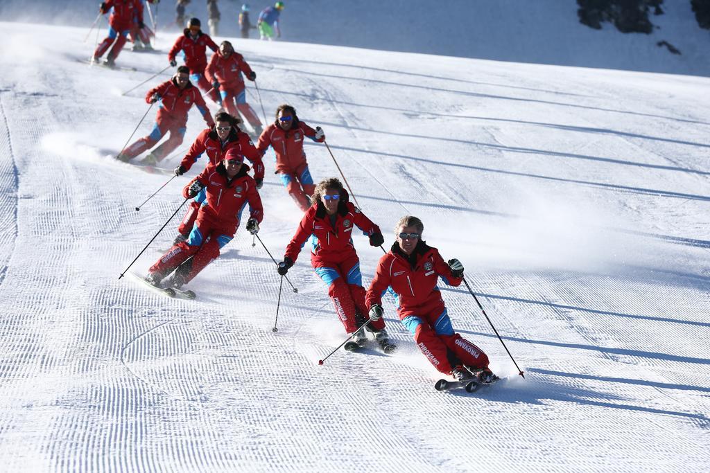 Albergo Quarto Pirovano Passo dello Stelvio Esterno foto