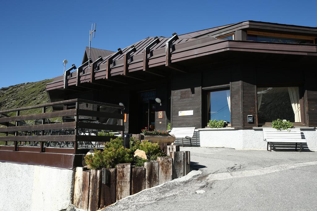 Albergo Quarto Pirovano Passo dello Stelvio Esterno foto